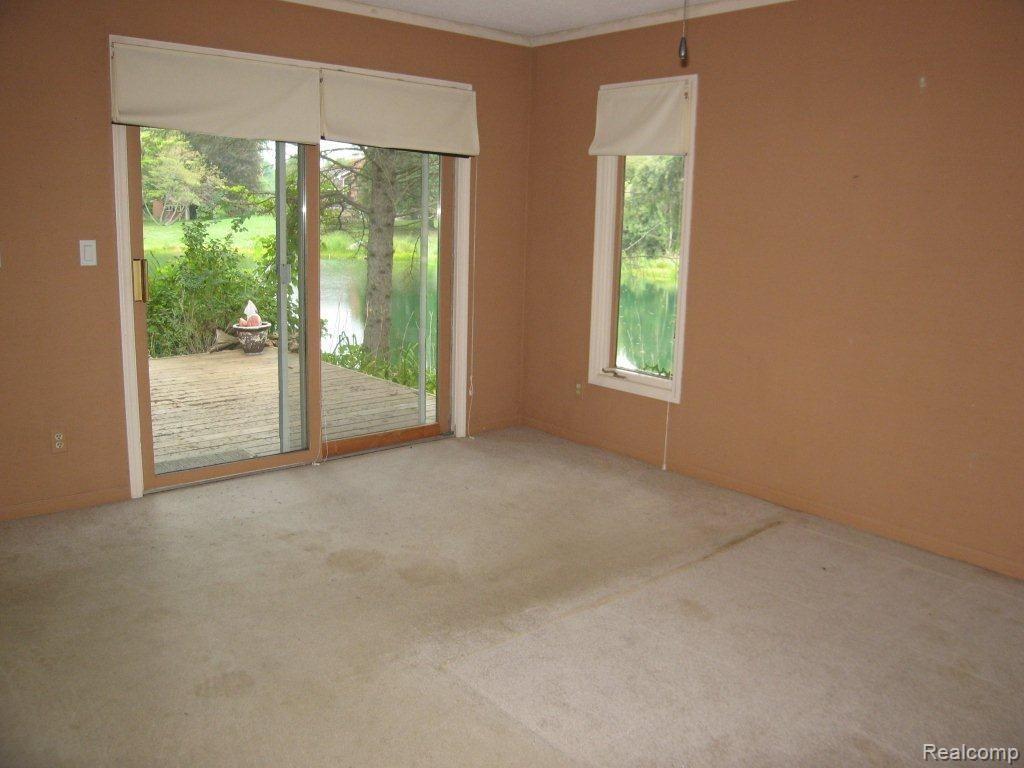 1573 Rulane Drive Lapeer, MI 48446 - Photo 10 of 21 IMG_6636