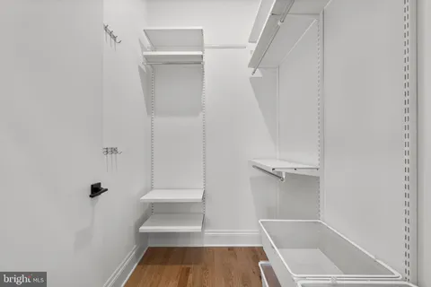 a bathroom with a tub