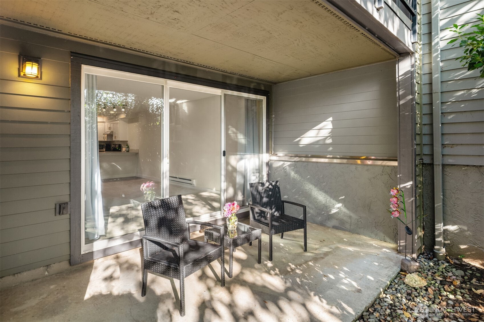 12014 98th Avenue Northeast, Unit 101 Kirkland, WA 98034 - Photo 19 of 33 a outdoor living space with furniture
