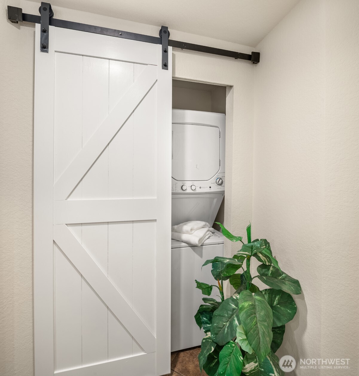 12014 98th Avenue Northeast, Unit 101 Kirkland, WA 98034 - Photo 23 of 33 a utility room with shower