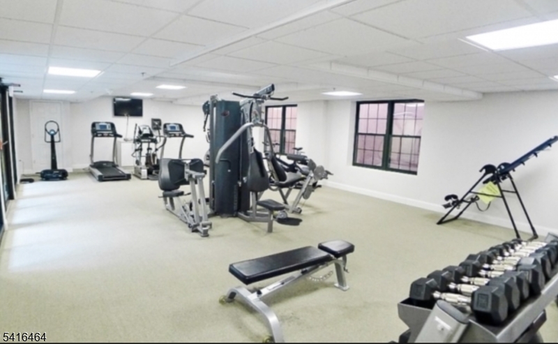 7 Prospect Street, Unit 409 Morristown, NJ 07960 - Photo 8 of 9