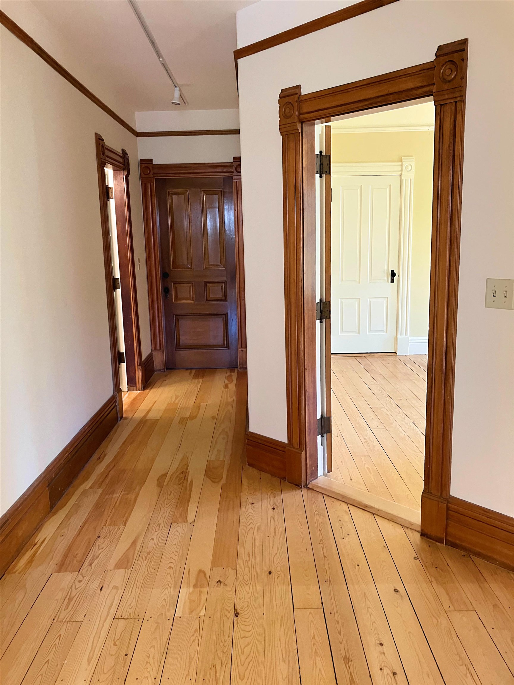 28 Main Street Walpole, NH 03608 - Photo 12 of 34