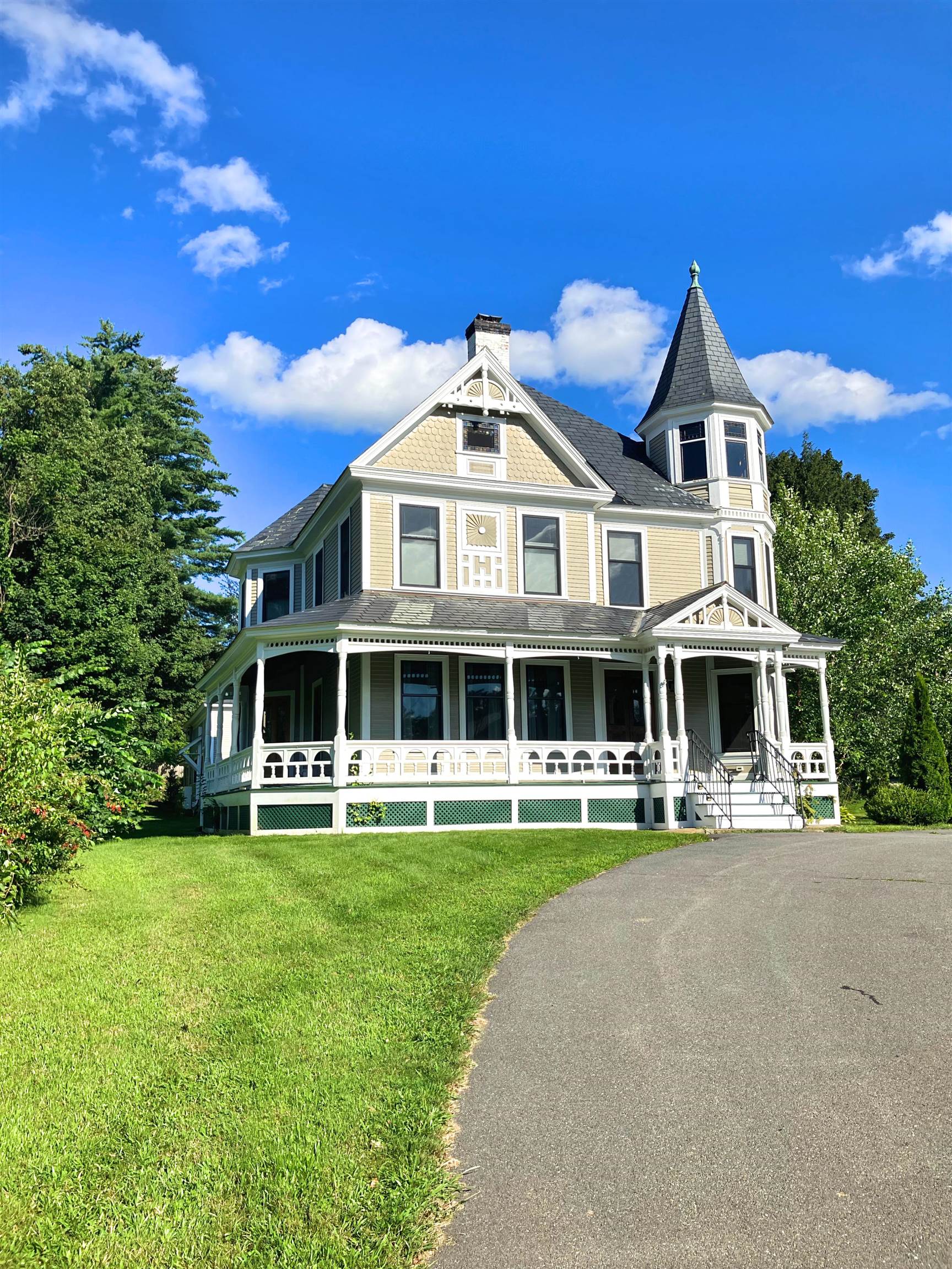 28 Main Street Walpole, NH 03608 - Photo 2 of 34