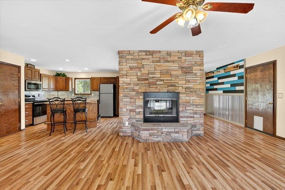 3362 Thompson Road Valley, WA 99181 - Photo 5 of 28