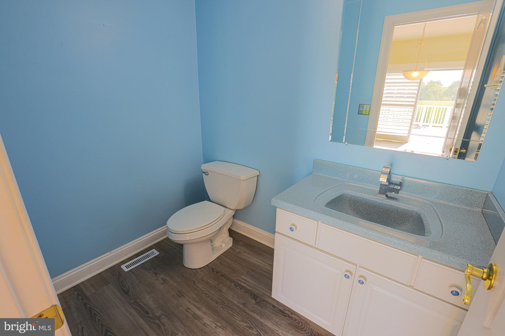 10 Sparks Farm Road Sparks Glencoe, MD 21152 - Photo 49 of 91 Main Level Powder Room