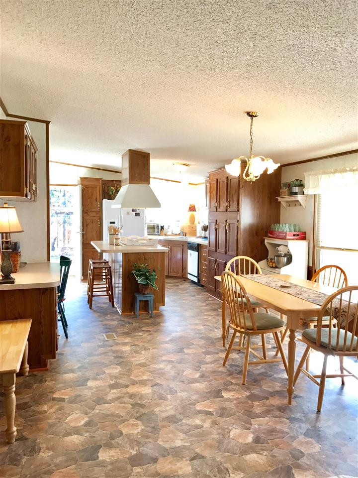 6916 Matthews Road Durham, NC 27712 - Photo 14 of 24 Eat-in Kitchen