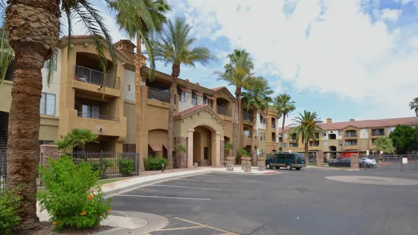 $1,300 | 5302 East Van Buren Street, Unit 1046, Phoenix, AZ 85008