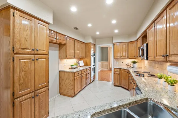 $525,000 | 4440 Alydar Drive, Burleson, TX 76028