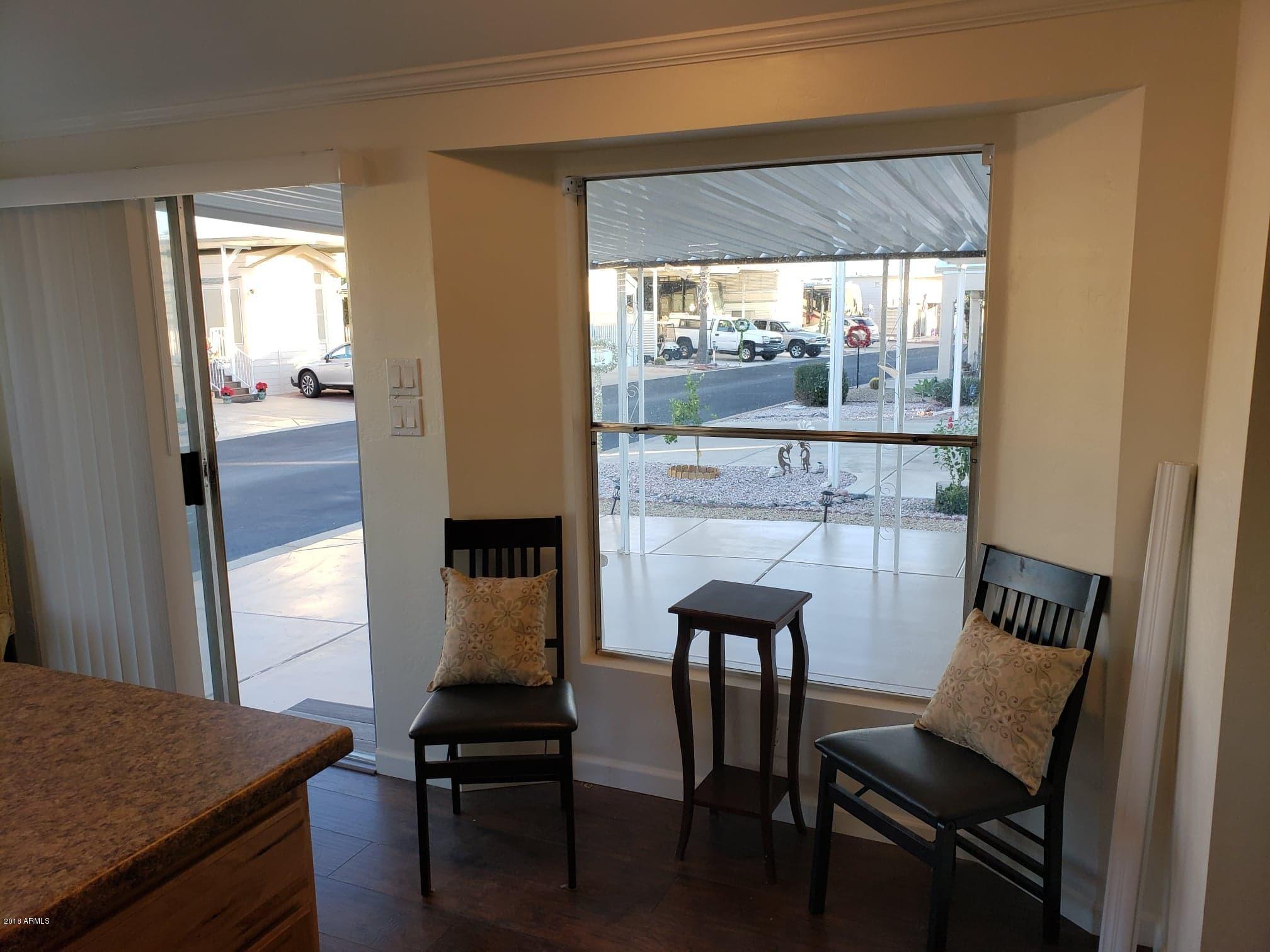 17200 West Bell Road, Unit 836 Surprise, AZ 85374 - Photo 15 of 45 Dining Area