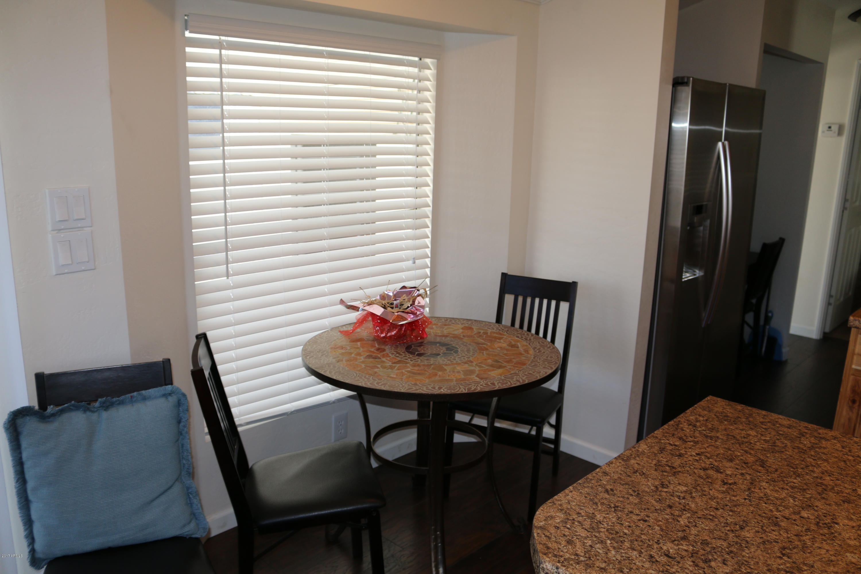 17200 West Bell Road, Unit 836 Surprise, AZ 85374 - Photo 4 of 45 Dining Area with Table