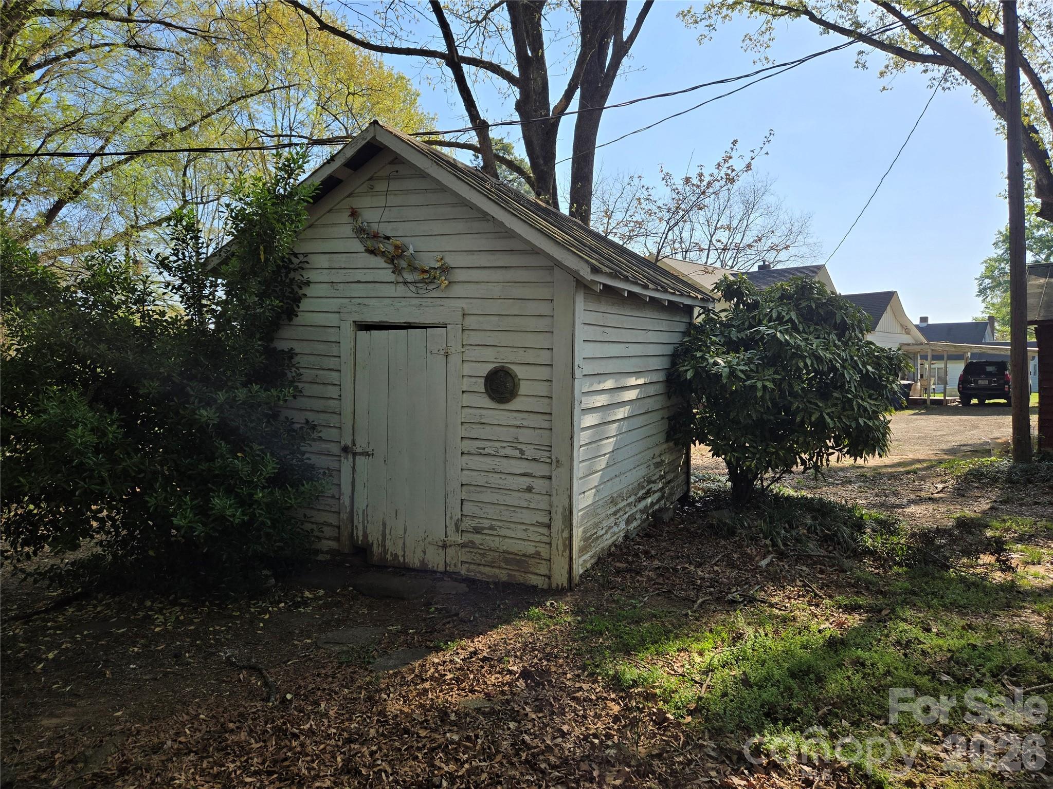 804 Emmanuel Church Road Conover, NC 28613 - Photo 7 of 36 a view of a house with a yard