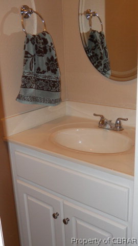 8135 Beaver Pond Road Gloucester, VA 23061 - Photo 15 of 17 Gallery Image 15