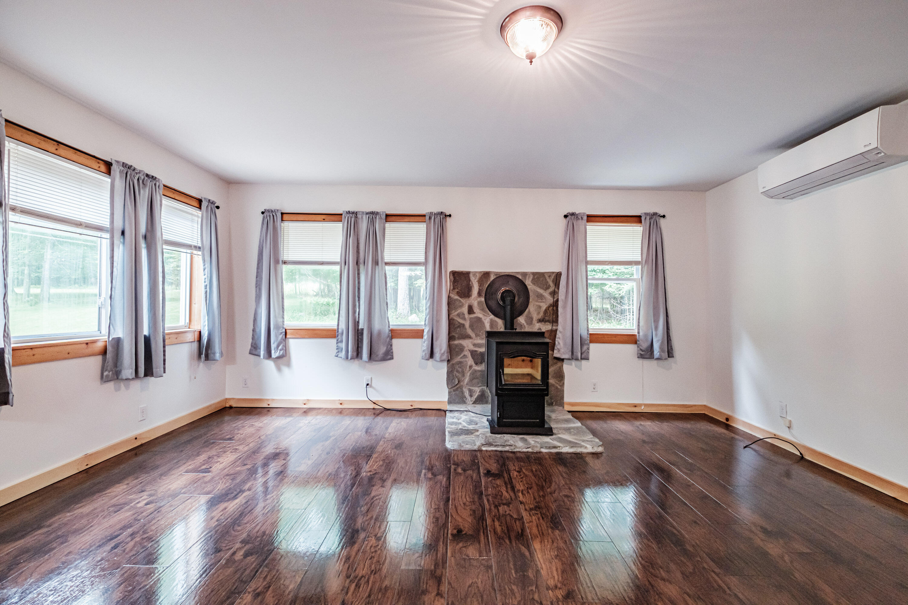 168 Old Stage Road Norway, ME 04268 - Photo 20 of 57 20260707gp-62040