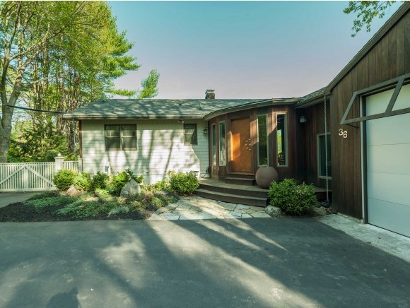 36 Goose Point Road Kittery, ME 03905 - Photo 2 of 30