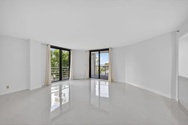 $825,000 | 176 Helios Drive, Unit 209, Jupiter, FL 33477