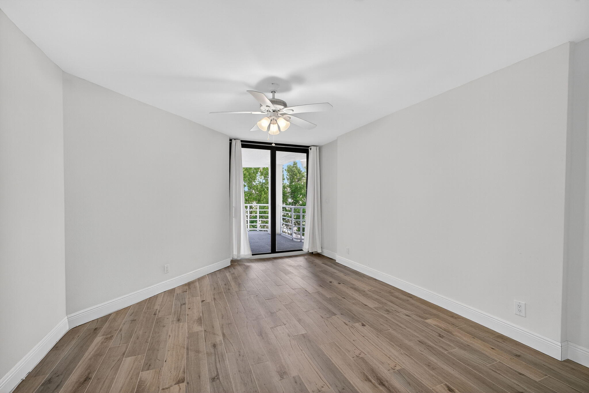 176 Helios Drive, Unit 209 Jupiter, FL 33477 - Photo 27 of 62 31-web-or-mls-5D1A0399