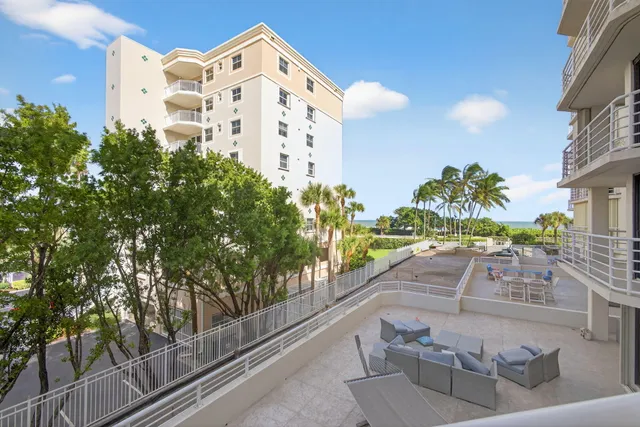 $825,000 | 176 Helios Drive, Unit 209, Jupiter, FL 33477