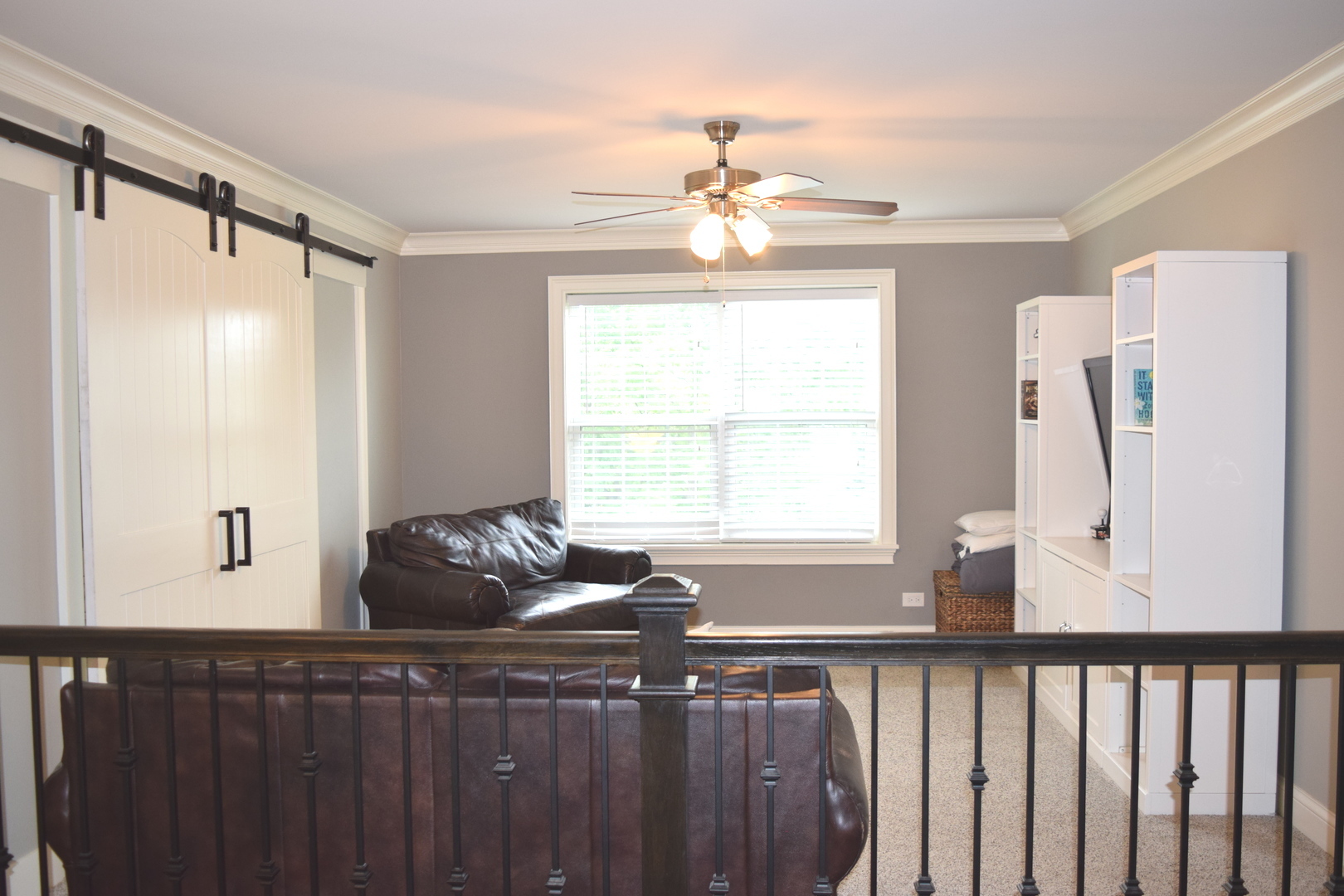3003 Wayland Avenue Elgin, IL 60124 - Photo 22 of 32 a living room with furniture and a window