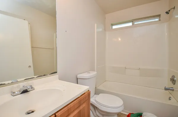 $1,995 | 20726 Hardwick Oaks Drive, Houston, TX 77073