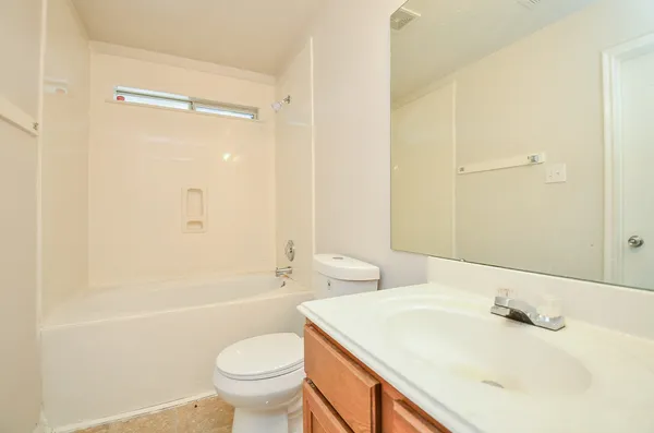 $1,995 | 20726 Hardwick Oaks Drive, Houston, TX 77073