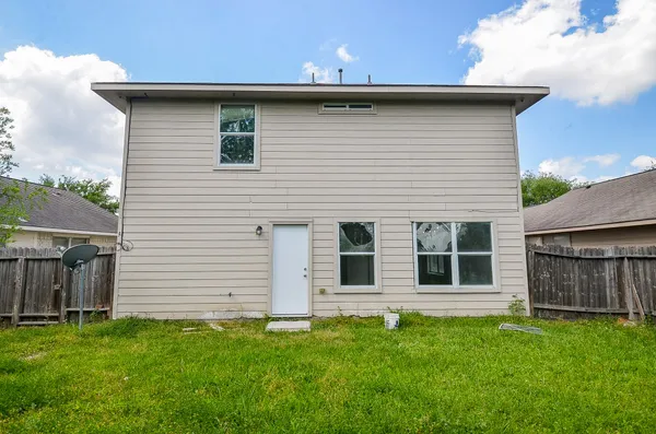 $1,995 | 20726 Hardwick Oaks Drive, Houston, TX 77073