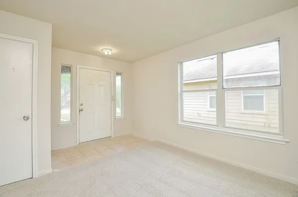 $1,995 | 20726 Hardwick Oaks Drive, Houston, TX 77073