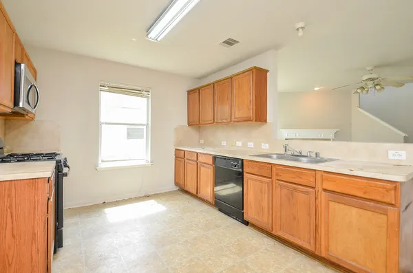 $1,995 | 20726 Hardwick Oaks Drive, Houston, TX 77073