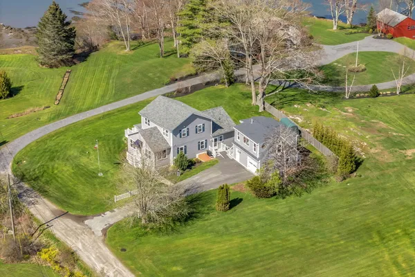 $885,000 | 7 Hodgdon Lane, Boothbay, ME 04537