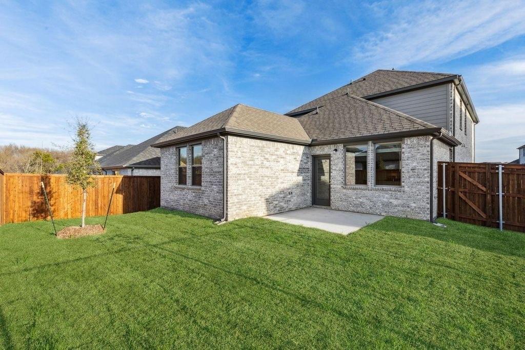 888 Sunflower Road Lavon, TX 75166 - Photo 2 of 31