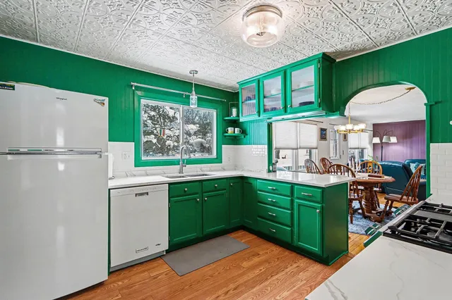 $270,000 | 2314 Frederick Avenue, Kalamazoo, MI 49008