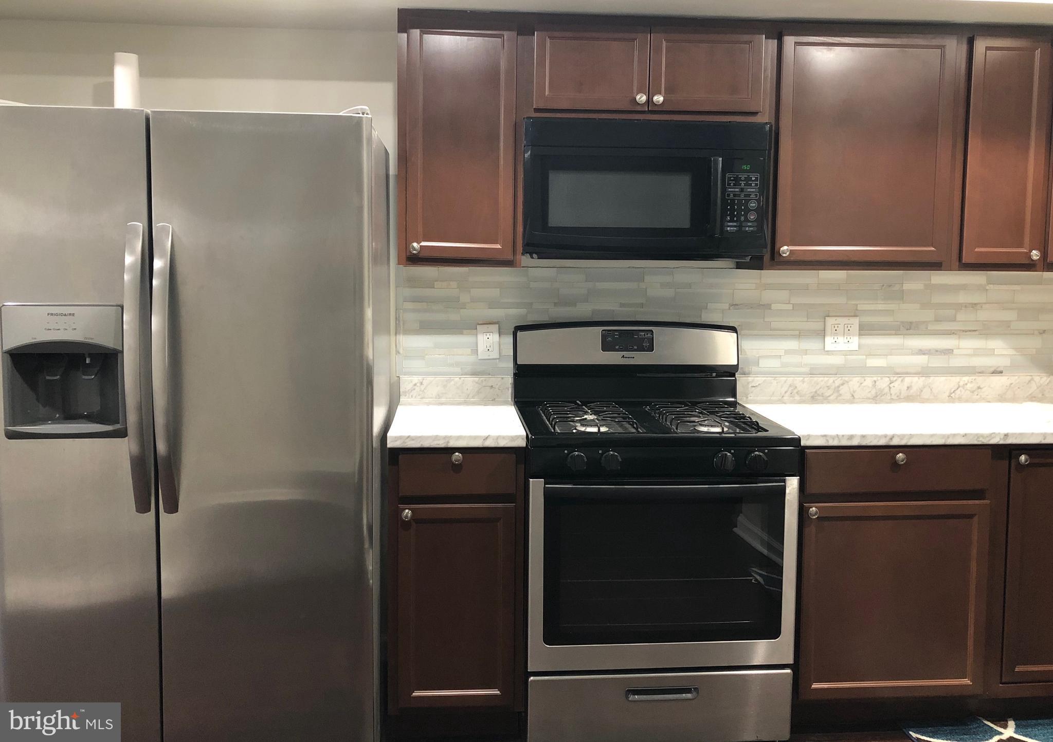 317 West Arundel Road Baltimore, MD 21225 - Photo 2 of 25 Kitchen