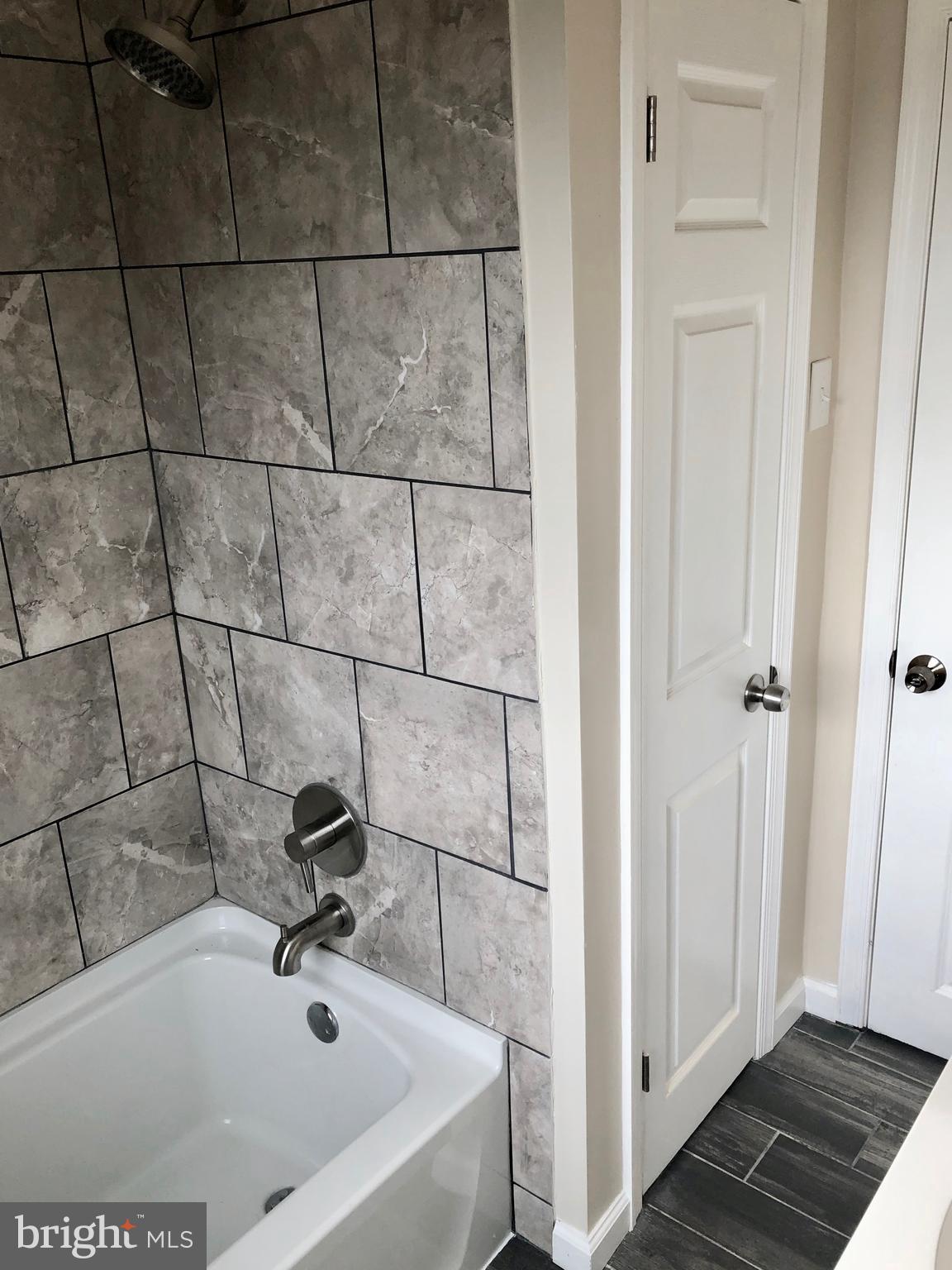 317 West Arundel Road Baltimore, MD 21225 - Photo 12 of 25 Bathroom 1