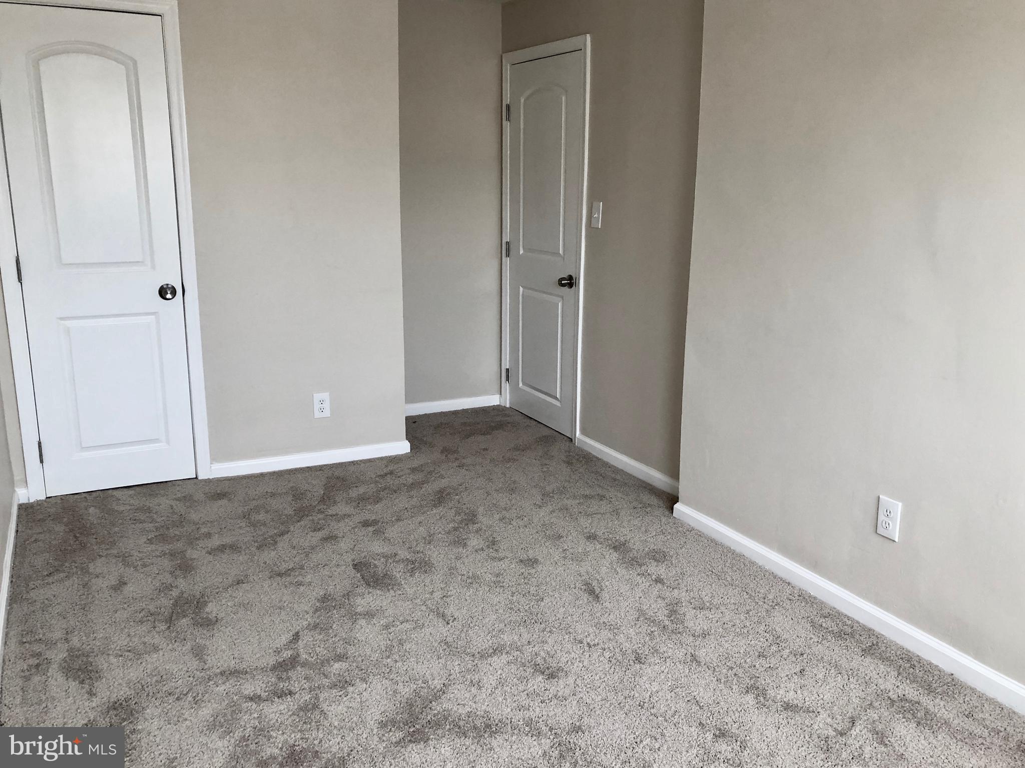317 West Arundel Road Baltimore, MD 21225 - Photo 9 of 25 Inside