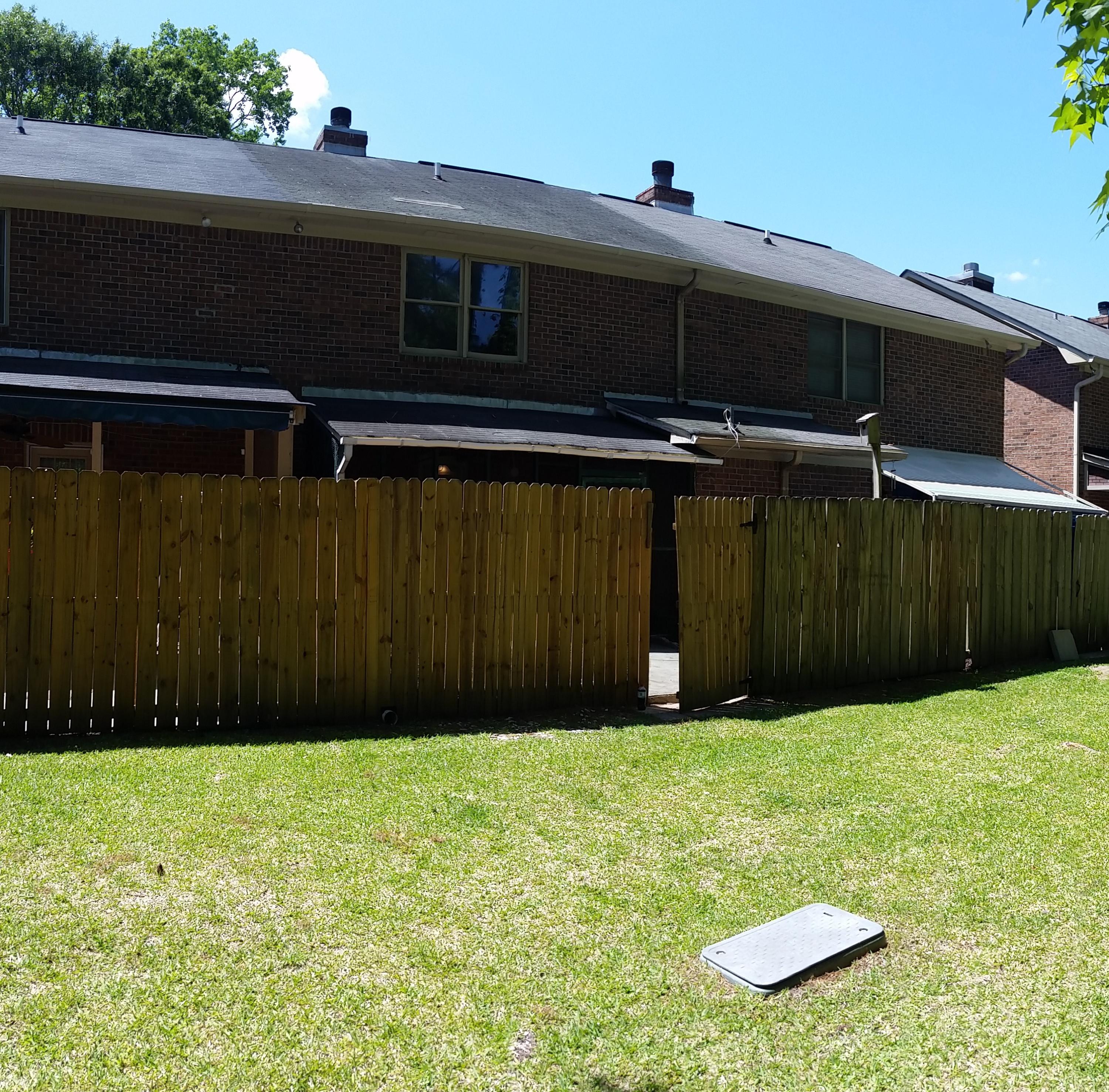 302 Springview Lane, Unit 3 Summerville, SC 29485 - Photo 5 of 27 Exterior Rear