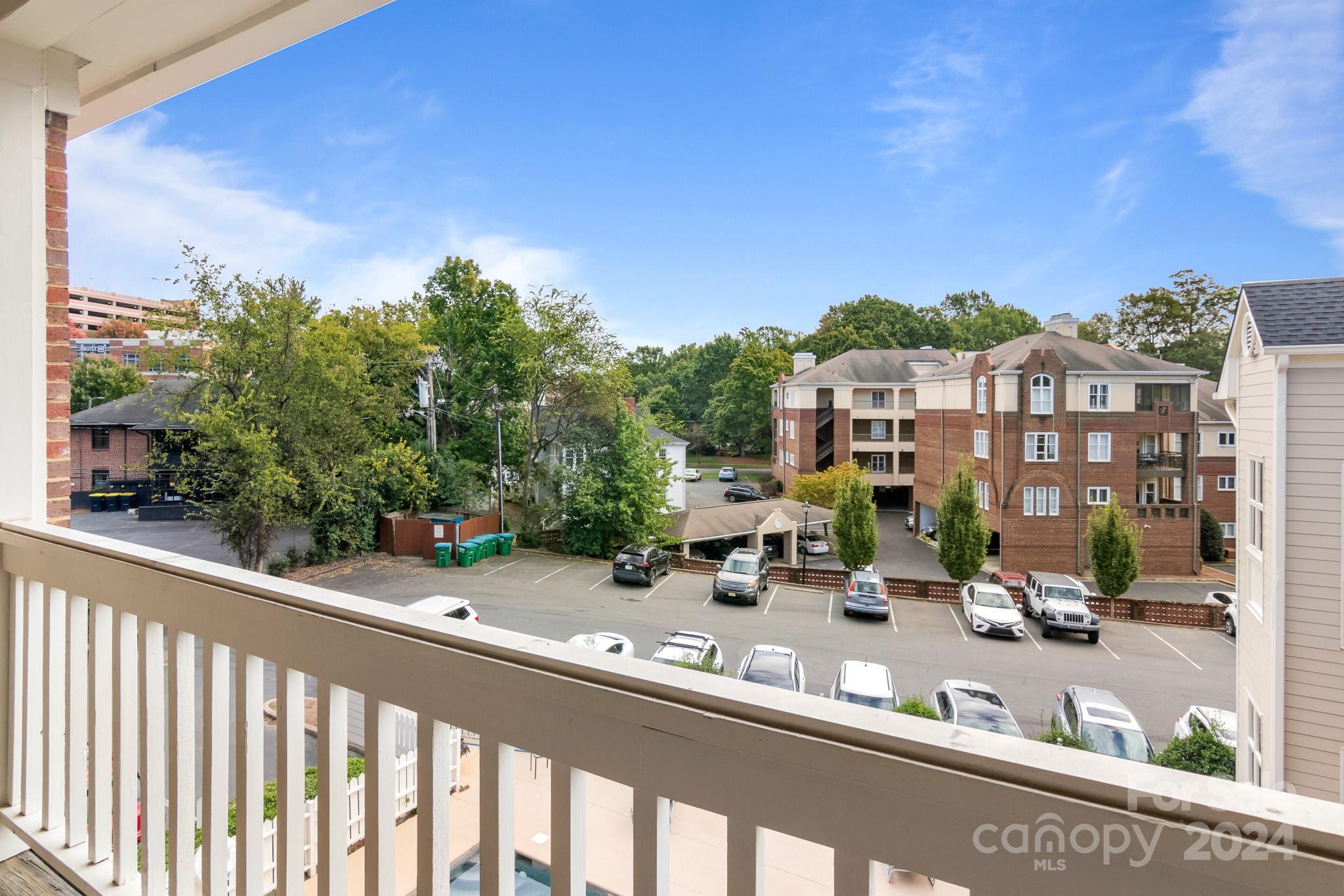 301 Queens Road, Unit 306 Charlotte, NC 28204 - Photo 15 of 27 Gallery Image 15