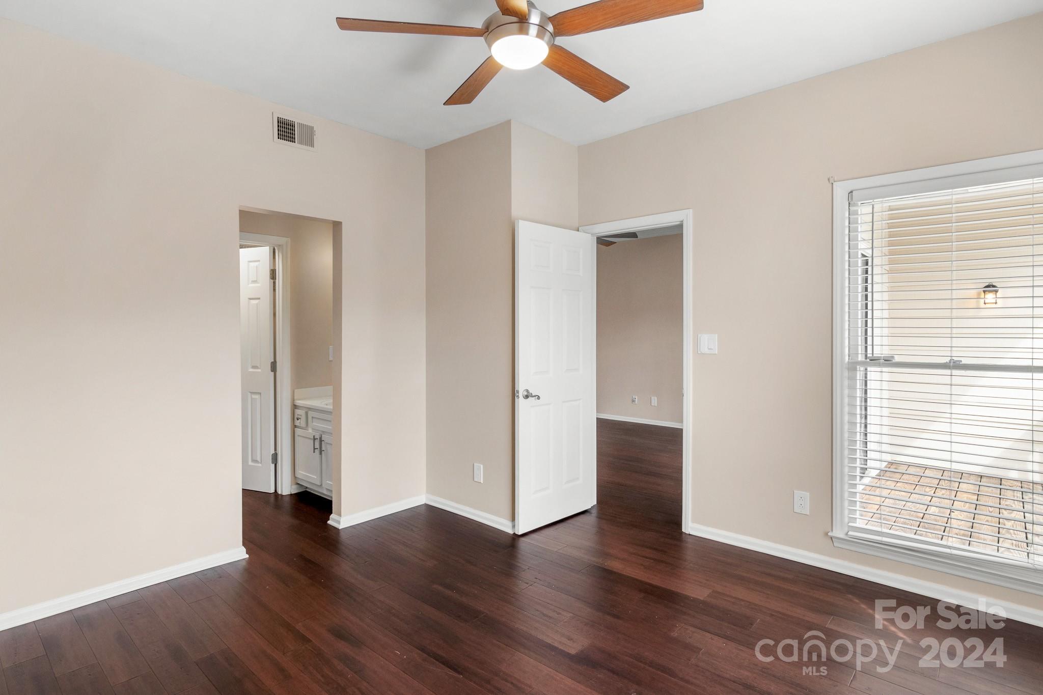 301 Queens Road, Unit 306 Charlotte, NC 28204 - Photo 17 of 27 Gallery Image 17