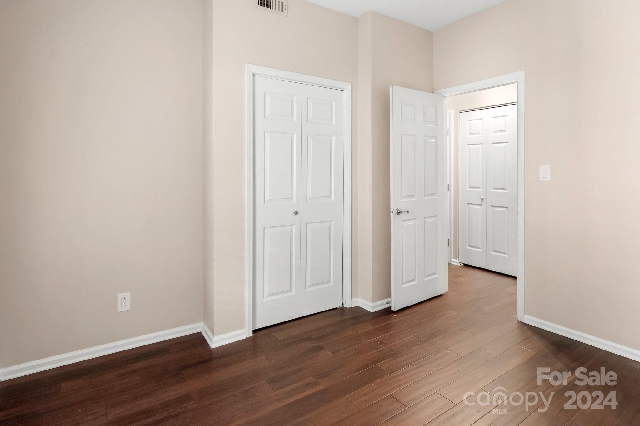301 Queens Road, Unit 306 Charlotte, NC 28204 - Photo 24 of 27 Gallery Image 24