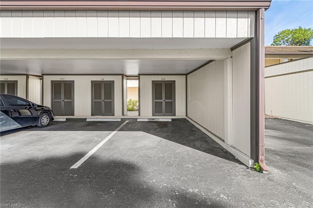5857 Rattlesnake Hamm Road, Unit 204 Naples, FL 34113 - Photo 27 of 32