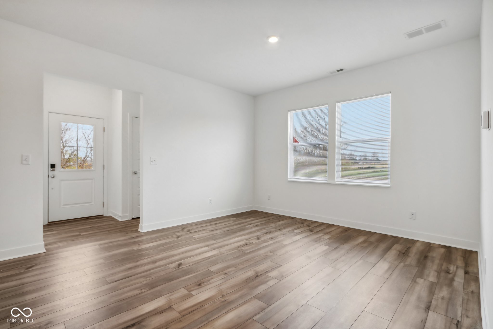 1704 Trinity Lane Westfield, IN 46074 - Photo 12 of 51