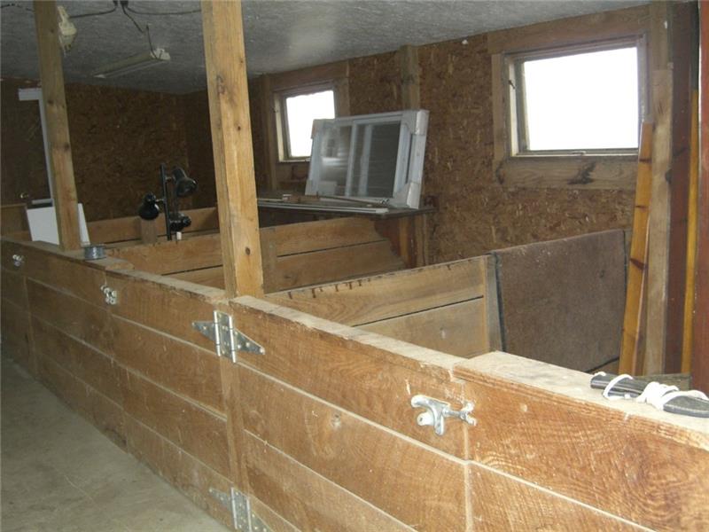 268 Chestnut Ridge Road Washington, PA 15301 - Photo 10 of 24 Horse stalls