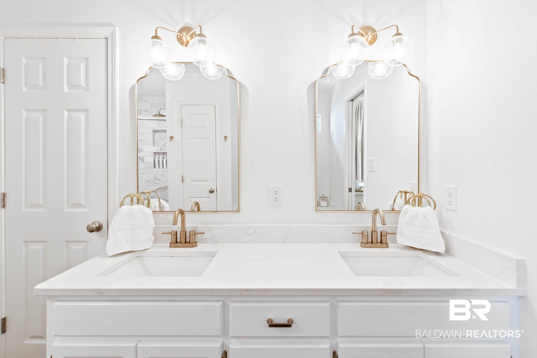 20685 Lowry Drive Fairhope, AL 36532 - Photo 26 of 48 Bathroom with double vanity and a shower