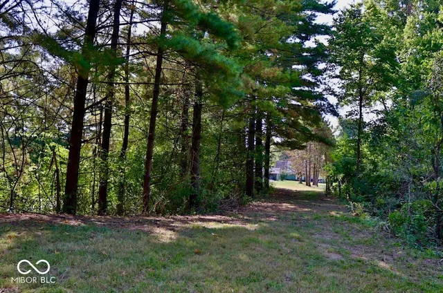 $575,000 | 7246 West Fall Creek Drive, Pendleton, IN 46064