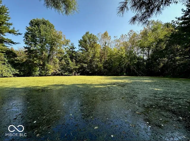 $575,000 | 7246 West Fall Creek Drive, Pendleton, IN 46064