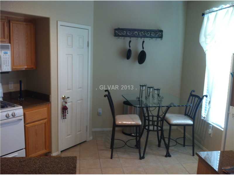 10550 West Alexander Road, Unit 1168 Las Vegas, NV 89129 - Photo 9 of 18 Kitchen.