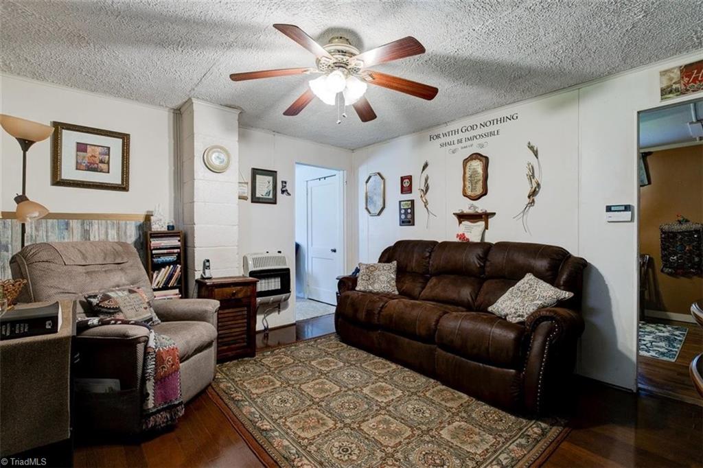 6914 Riverside Road Seagrove, NC 27341 - Photo 12 of 32