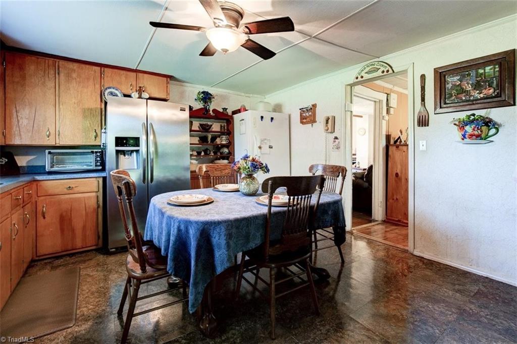 6914 Riverside Road Seagrove, NC 27341 - Photo 18 of 32