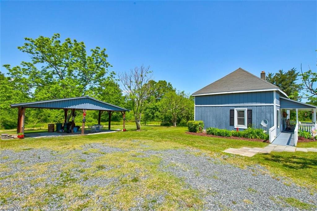 6914 Riverside Road Seagrove, NC 27341 - Photo 24 of 32