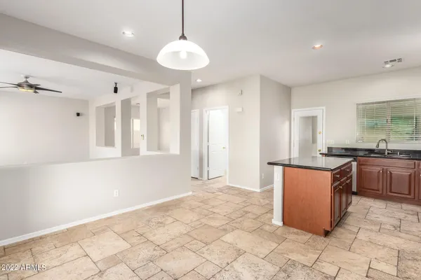 $2,300 | 9130 West Cypress Street, Phoenix, AZ 85037