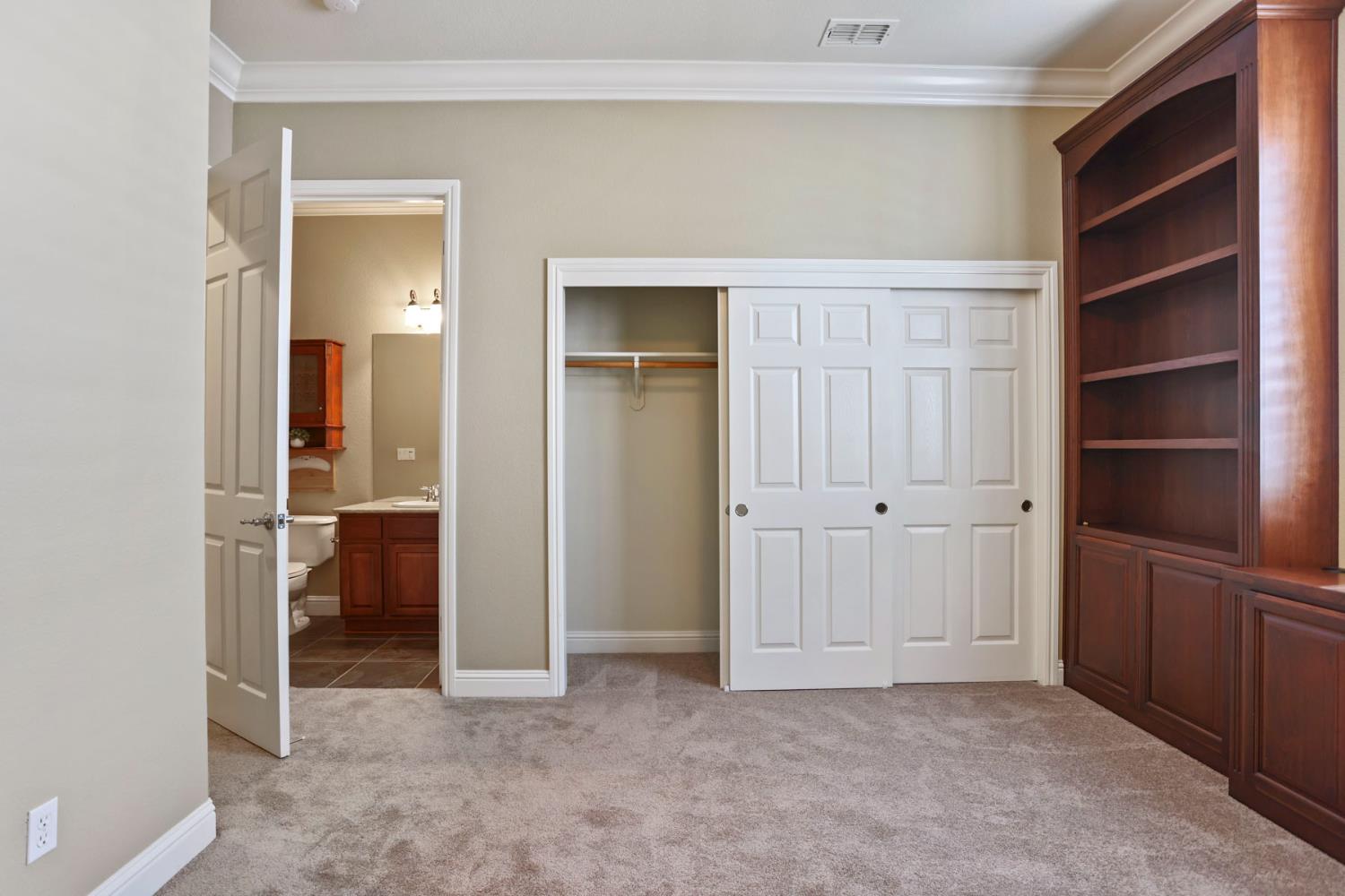 2439 Appleleaf Lane Manteca, CA 95336 - Photo 32 of 73