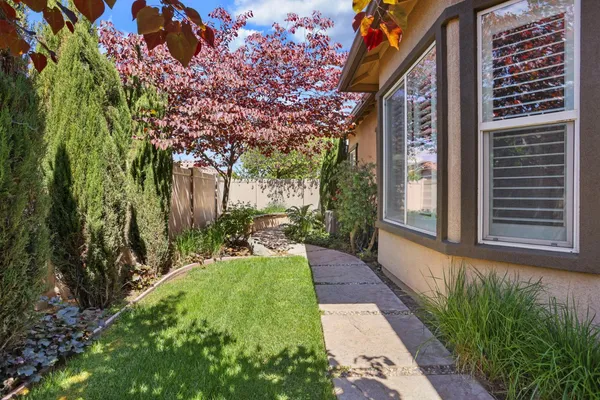 $759,000 | 2439 Appleleaf Lane, Manteca, CA 95336